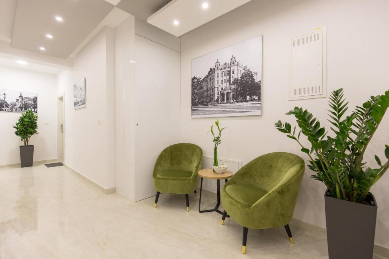 Apartmani I Sobe Pejacevic Ösek Dış mekan fotoğraf