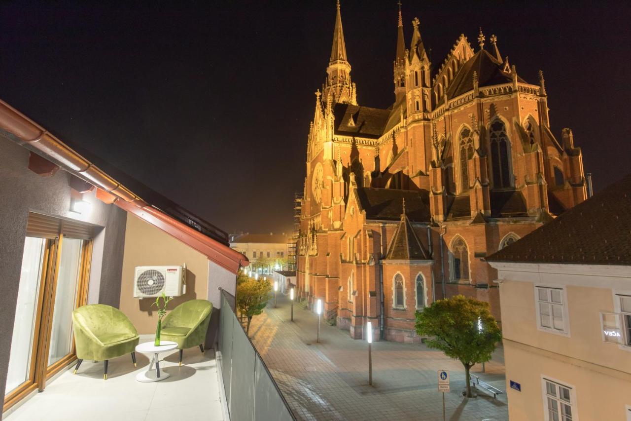 Apartmani I Sobe Pejacevic Ösek Dış mekan fotoğraf