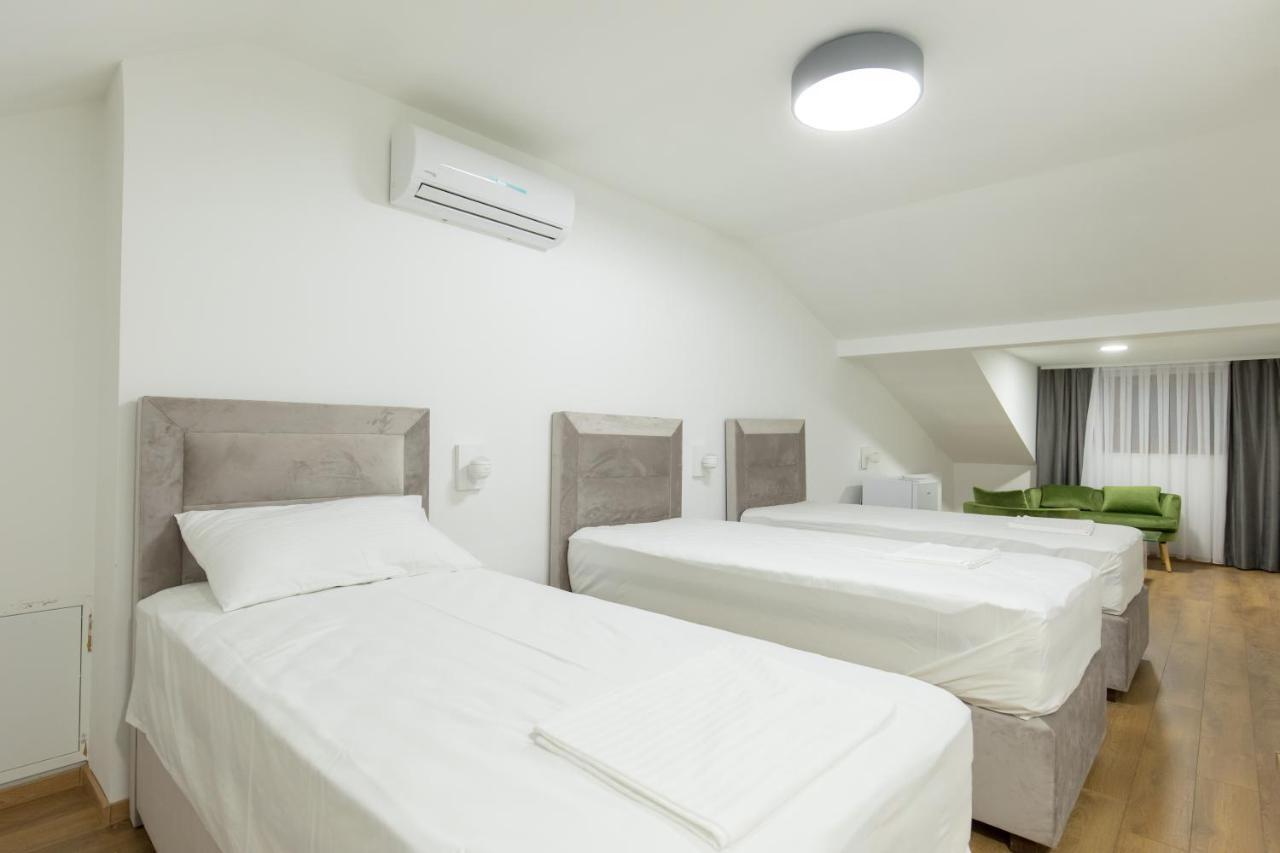 Apartmani I Sobe Pejacevic Ösek Dış mekan fotoğraf